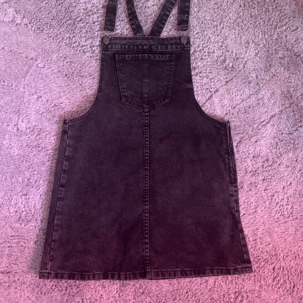 F21 overall dress